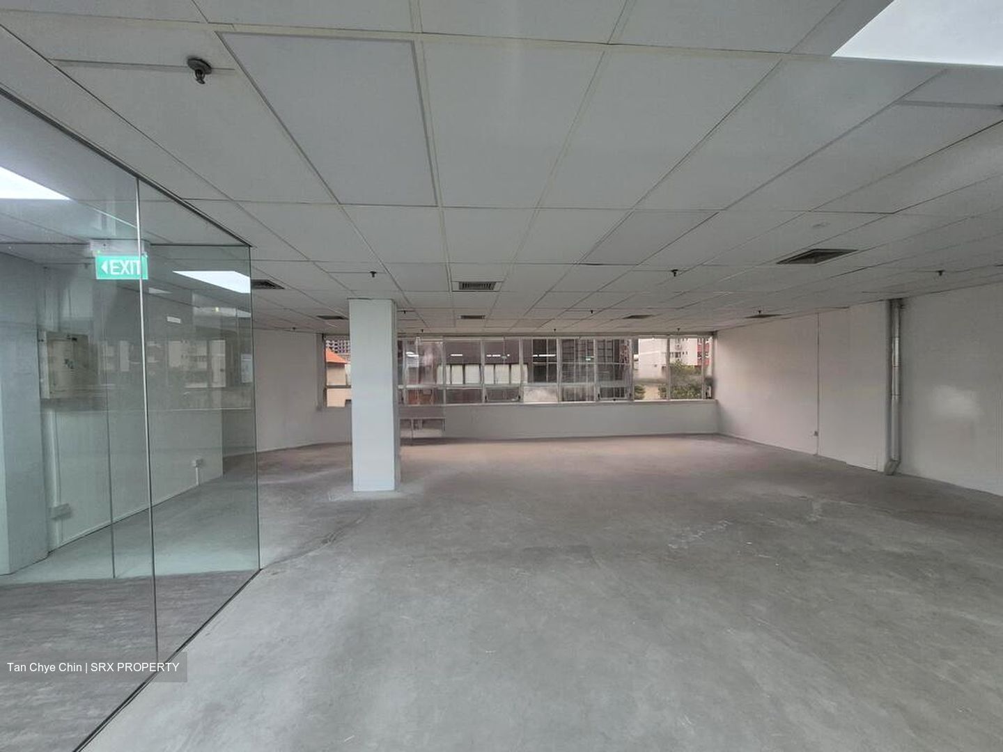 North Bridge Centre (D7), Office #492674271